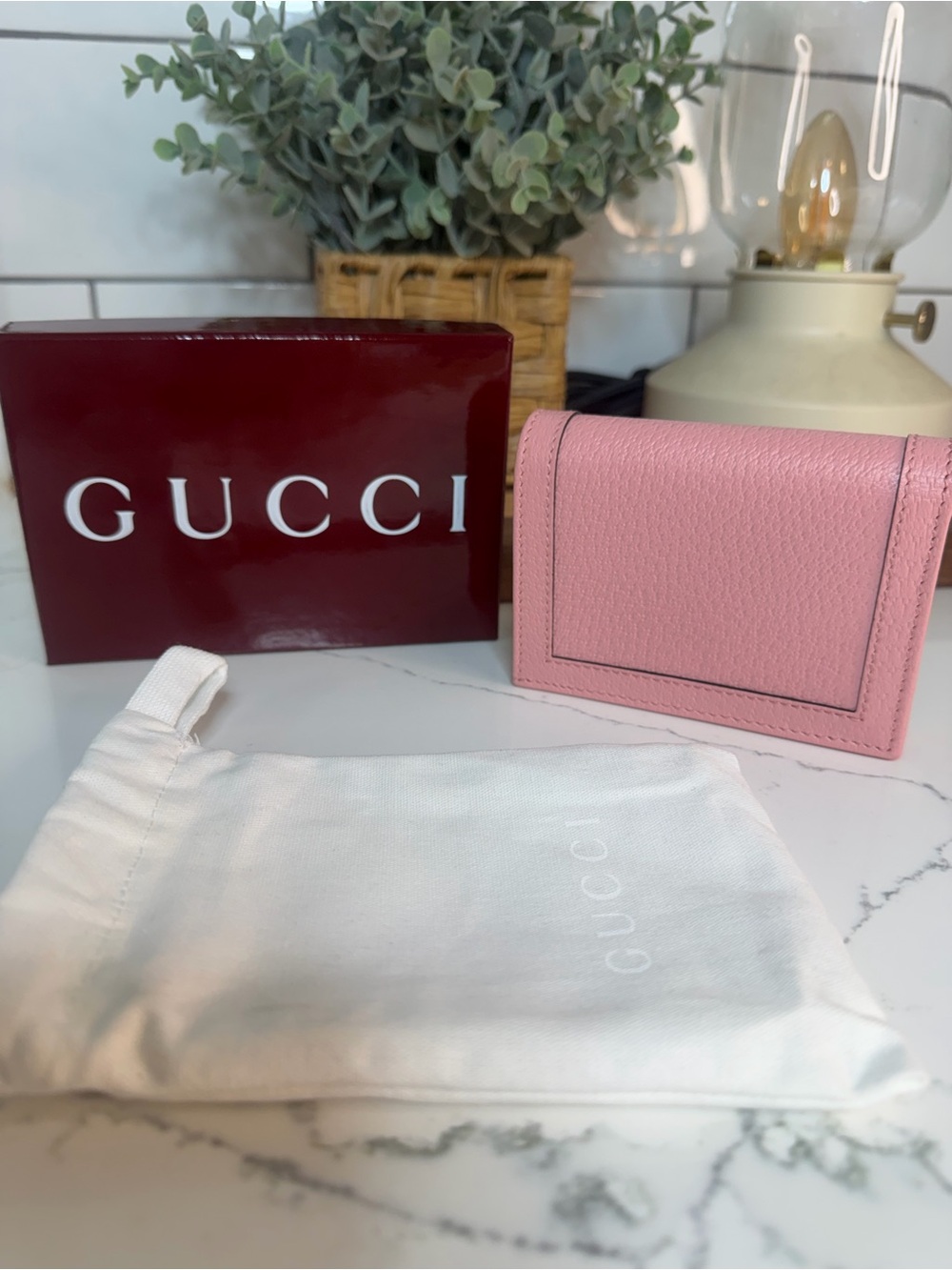 Authentic Gucci Diana Pink Wallet - Like New Good Condition - Picture 5 of 12